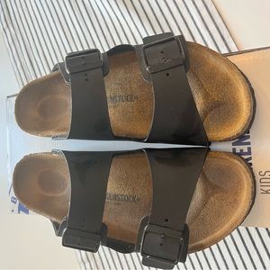 Birkenstocks kids size 35